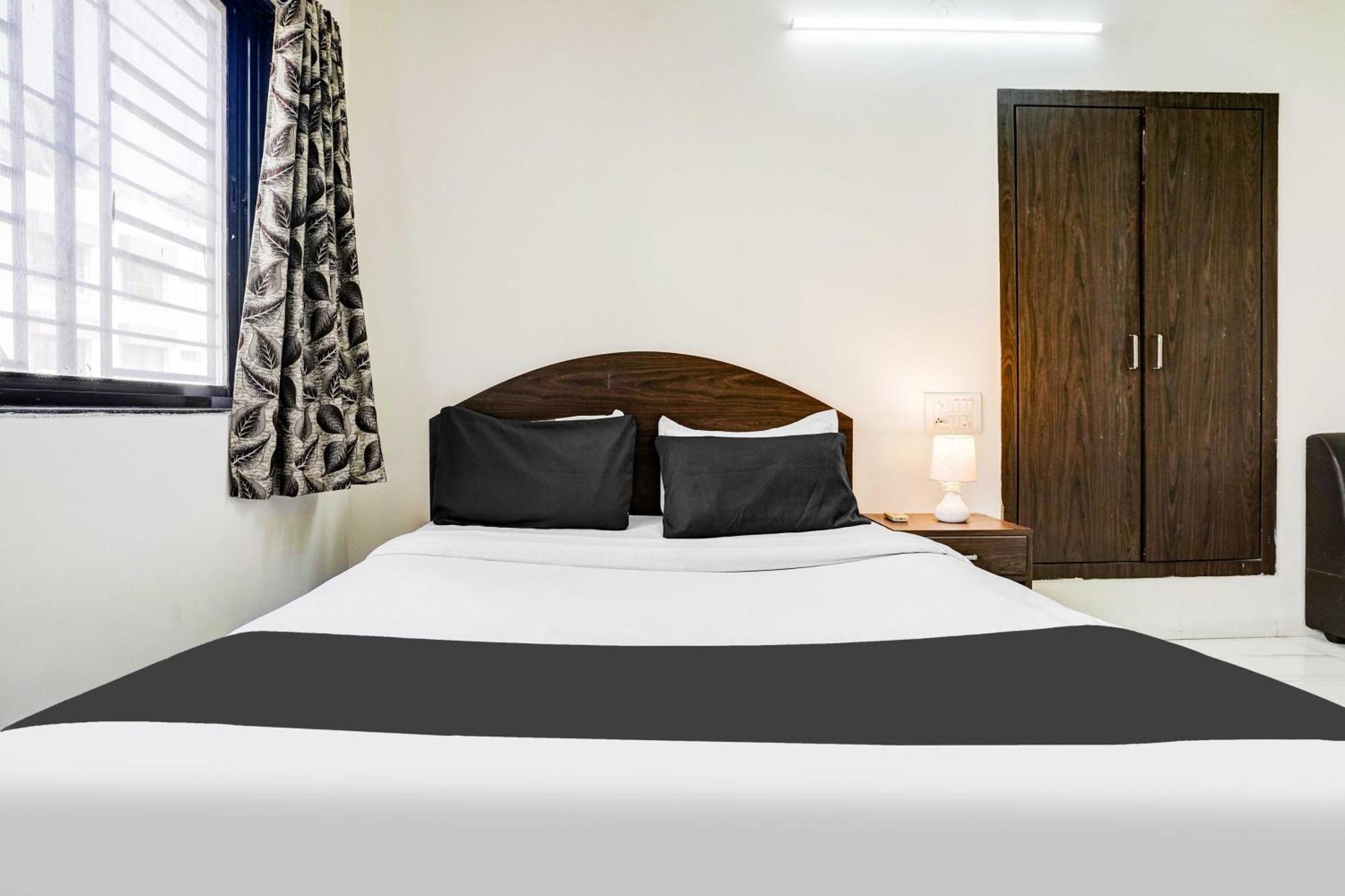 Super Hotel O Nashik Near Vijay Mamta Theatre Formerly Sahara Inn المظهر الخارجي الصورة