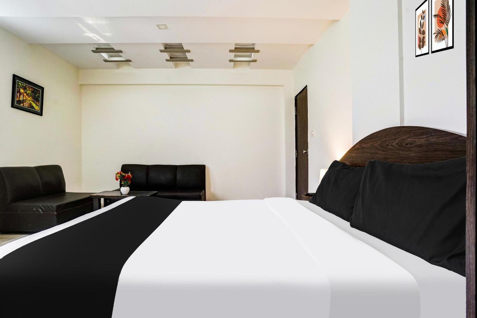 Super Hotel O Nashik Near Vijay Mamta Theatre Formerly Sahara Inn المظهر الخارجي الصورة
