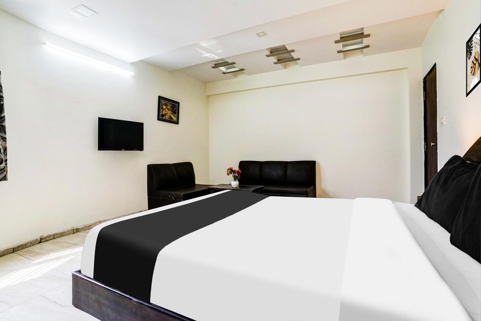 Super Hotel O Nashik Near Vijay Mamta Theatre Formerly Sahara Inn المظهر الخارجي الصورة