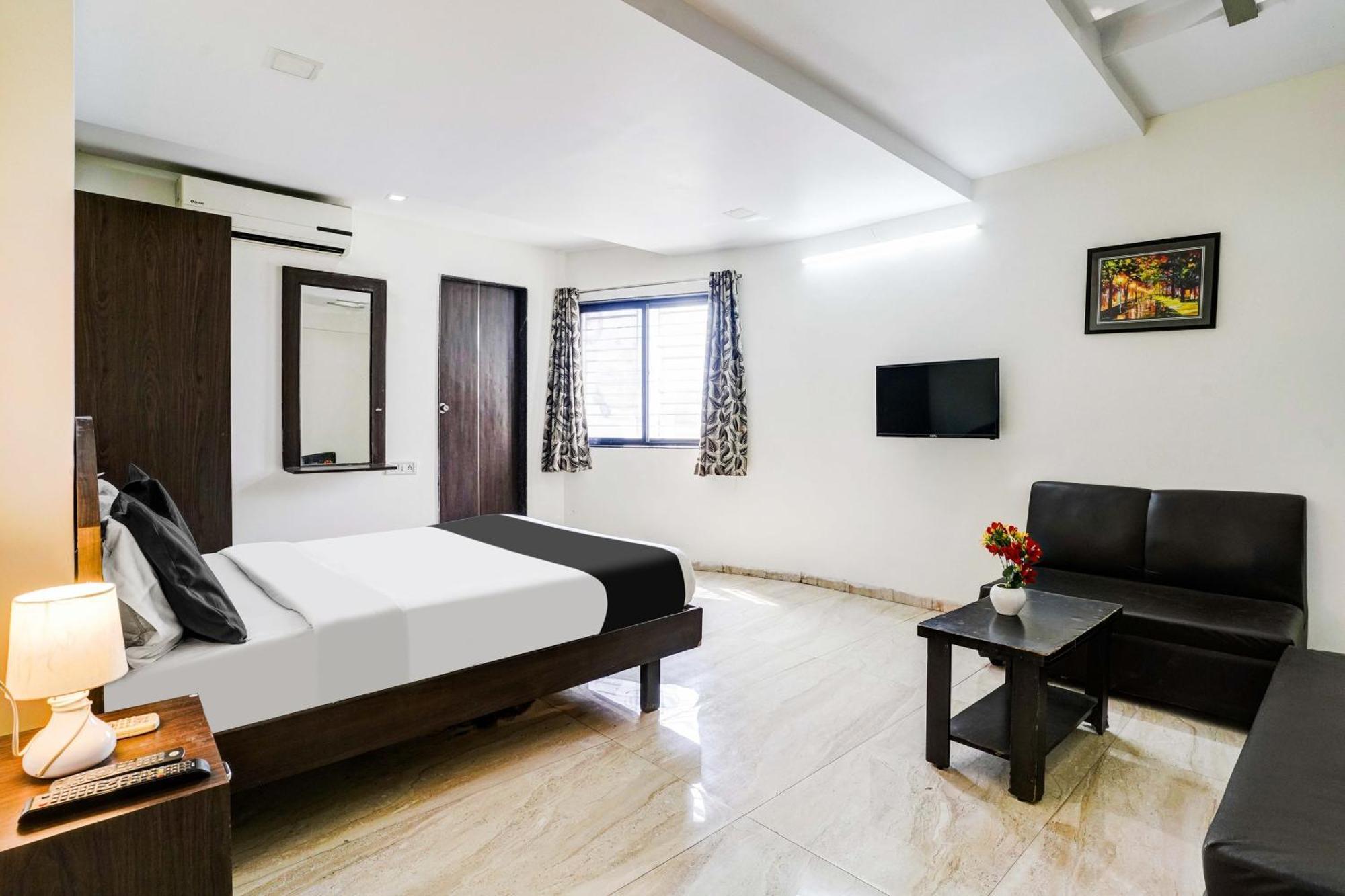 Super Hotel O Nashik Near Vijay Mamta Theatre Formerly Sahara Inn المظهر الخارجي الصورة